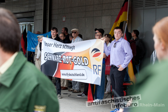 Kundgebung der Frankfurter Republikaner am 22.06.2013 an der Europäischen Zentralbank